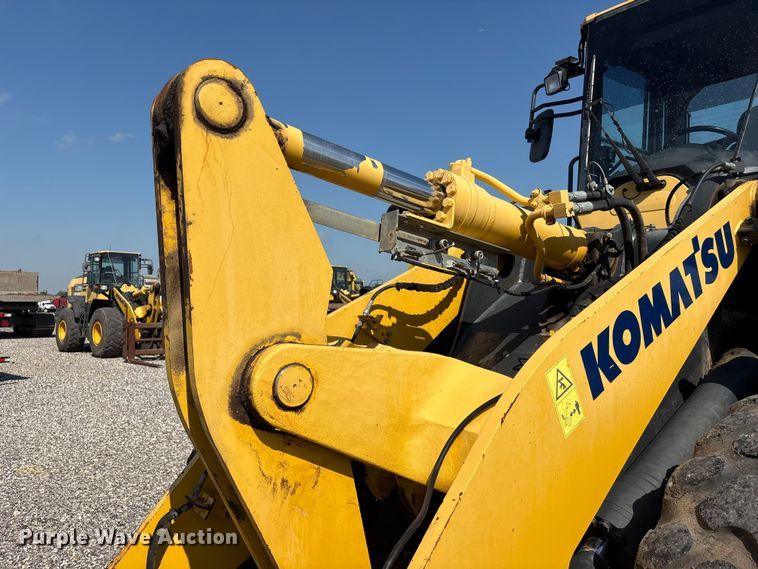 image for item YA3591 2020 Komatsu WA270-8 wheel loader