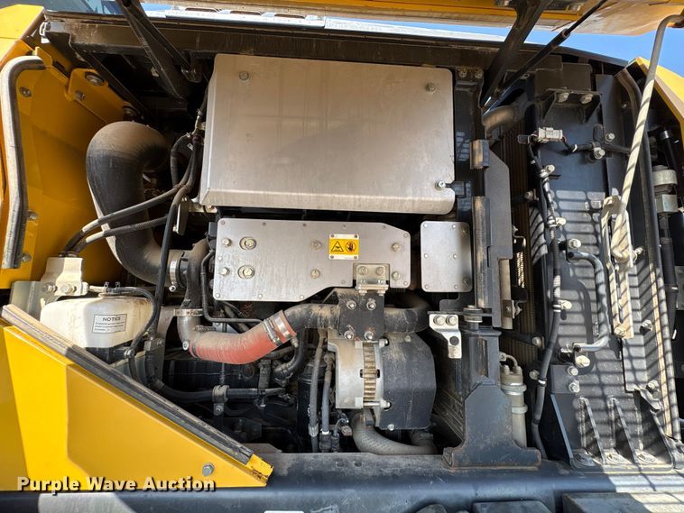 image for item YA3591 2020 Komatsu WA270-8 wheel loader