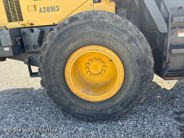 image for item YA3591 2020 Komatsu WA270-8 wheel loader