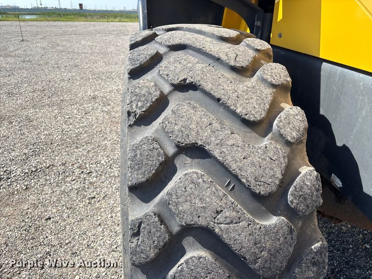 image for item YA3591 2020 Komatsu WA270-8 wheel loader