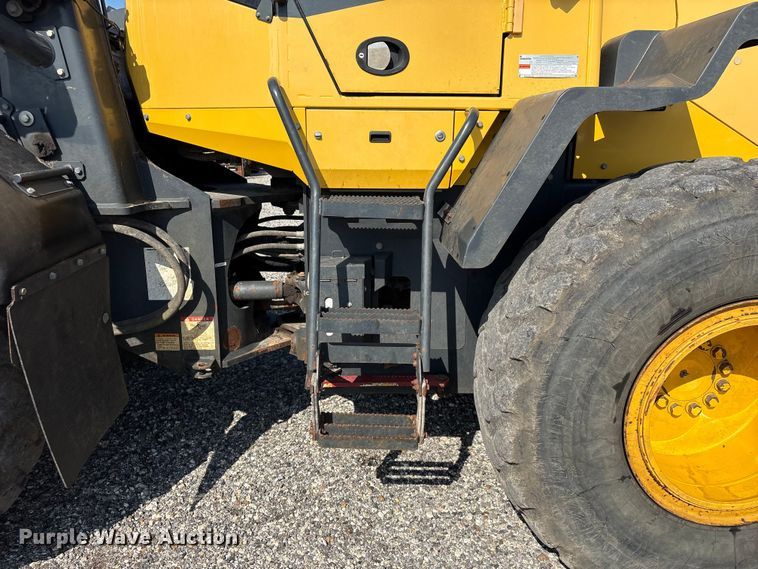 image for item YA3592 2019 Komatsu WA270 wheel loader