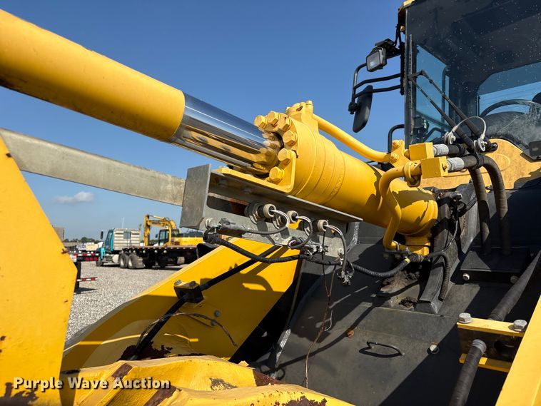 image for item YA3592 2019 Komatsu WA270 wheel loader