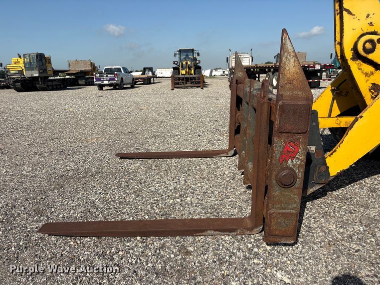 image for item YA3592 2019 Komatsu WA270 wheel loader