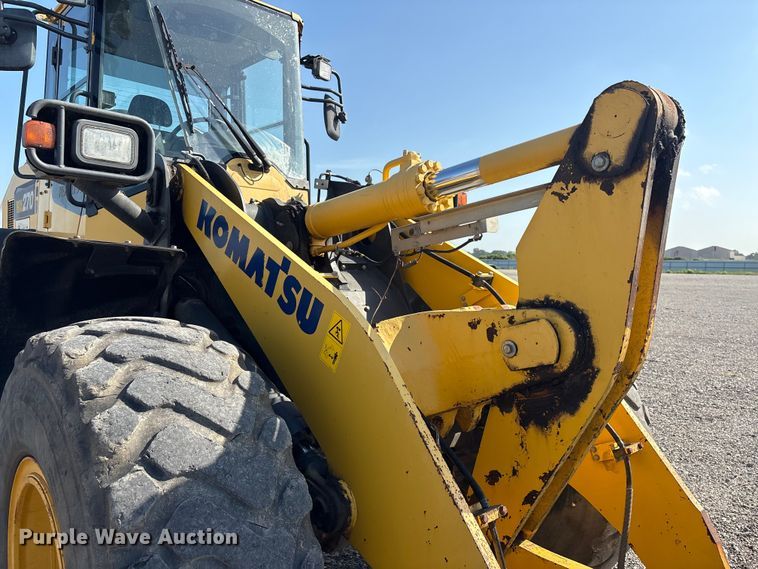 image for item YA3592 2019 Komatsu WA270 wheel loader
