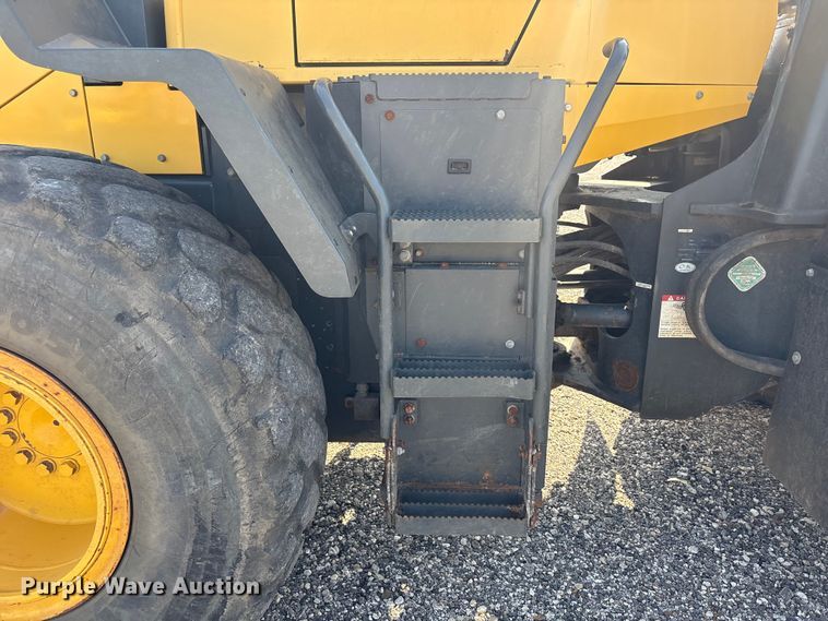 image for item YA3592 2019 Komatsu WA270 wheel loader