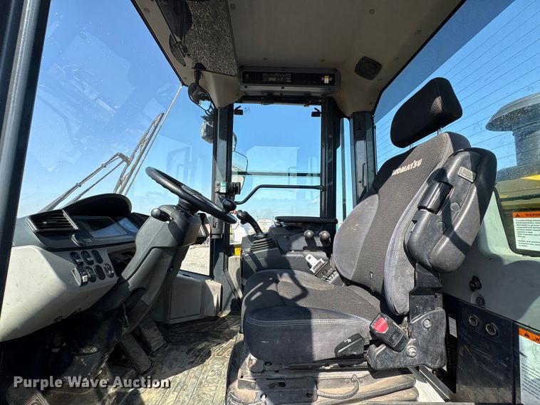 image for item YA3592 2019 Komatsu WA270 wheel loader