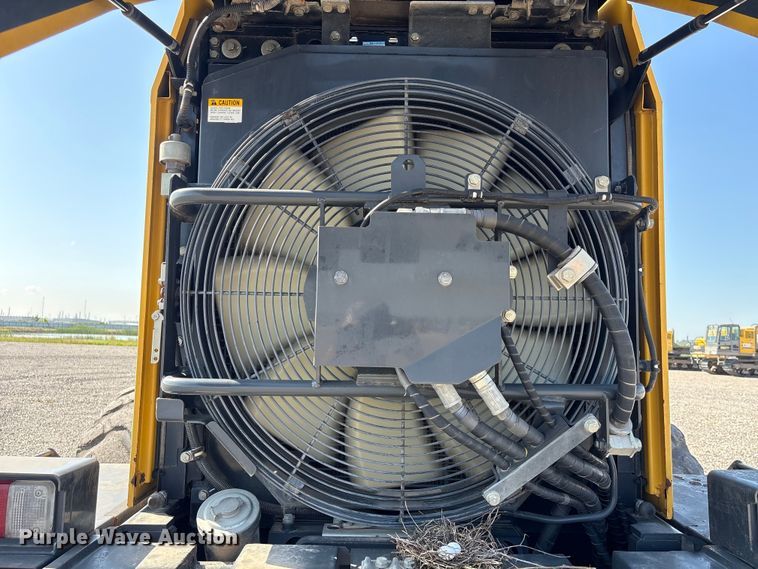image for item YA3592 2019 Komatsu WA270 wheel loader