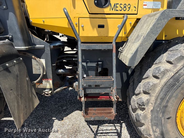 image for item YA3593 2020 Komatsu WA270-8 wheel loader