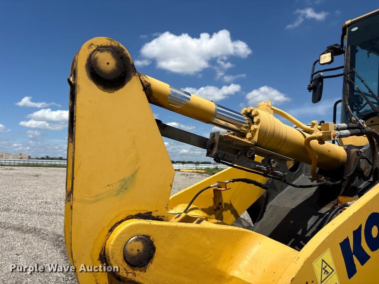 image for item YA3593 2020 Komatsu WA270-8 wheel loader