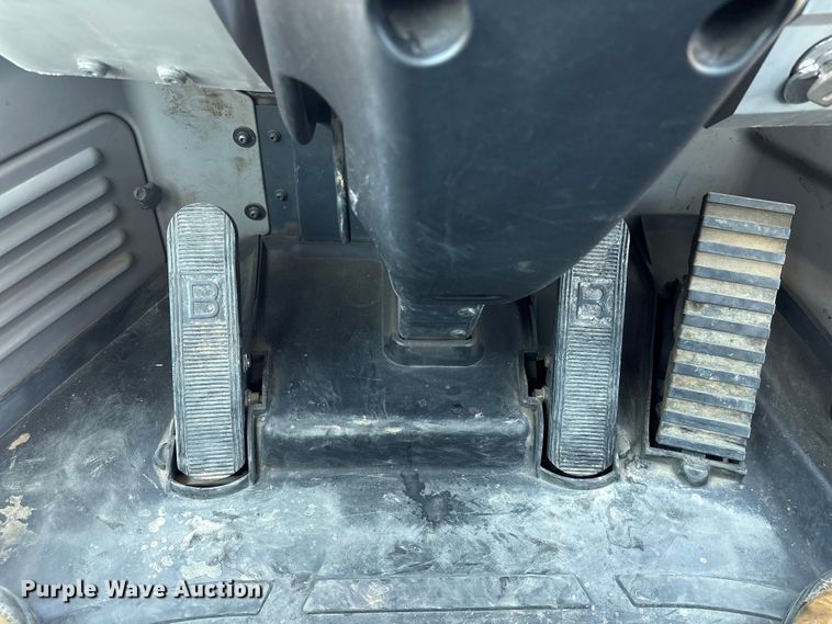 image for item YA3593 2020 Komatsu WA270-8 wheel loader