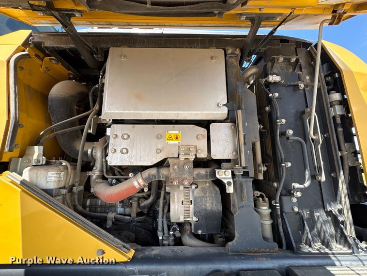 image for item YA3593 2020 Komatsu WA270-8 wheel loader
