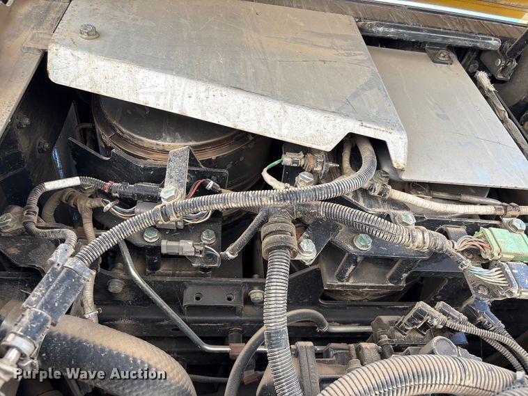 image for item YA3593 2020 Komatsu WA270-8 wheel loader