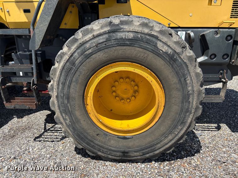 image for item YA3593 2020 Komatsu WA270-8 wheel loader