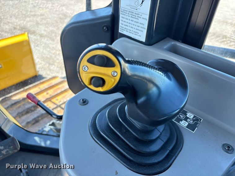 image for item YA3594 2024 Komatsu D39PX dozer