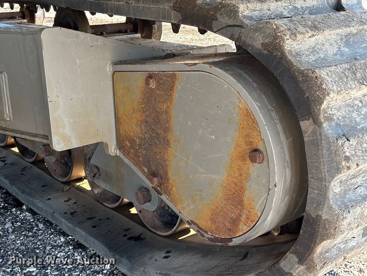image for item YA3595 2020 Terramac RT14R track carrier