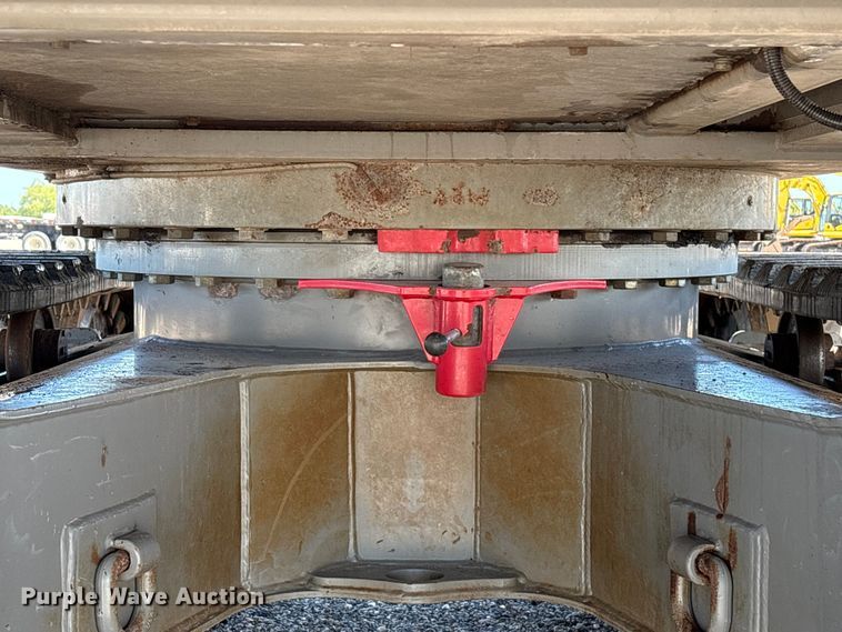 image for item YA3595 2020 Terramac RT14R track carrier
