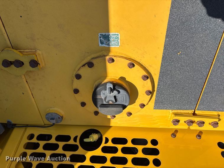 image for item YA3595 2020 Terramac RT14R track carrier