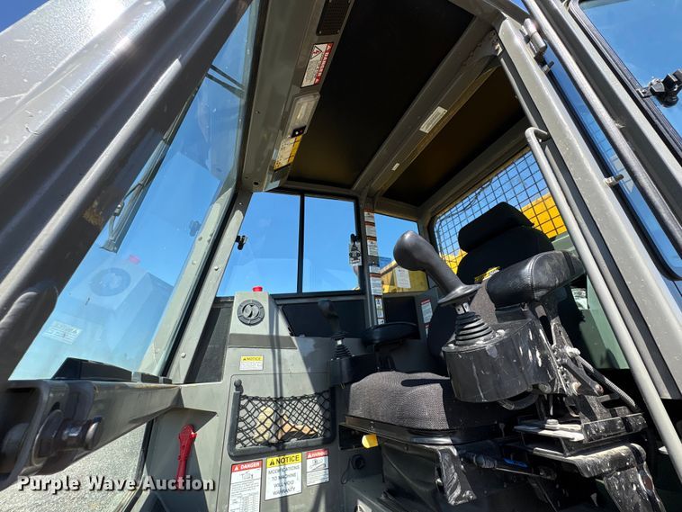 image for item YA3595 2020 Terramac RT14R track carrier