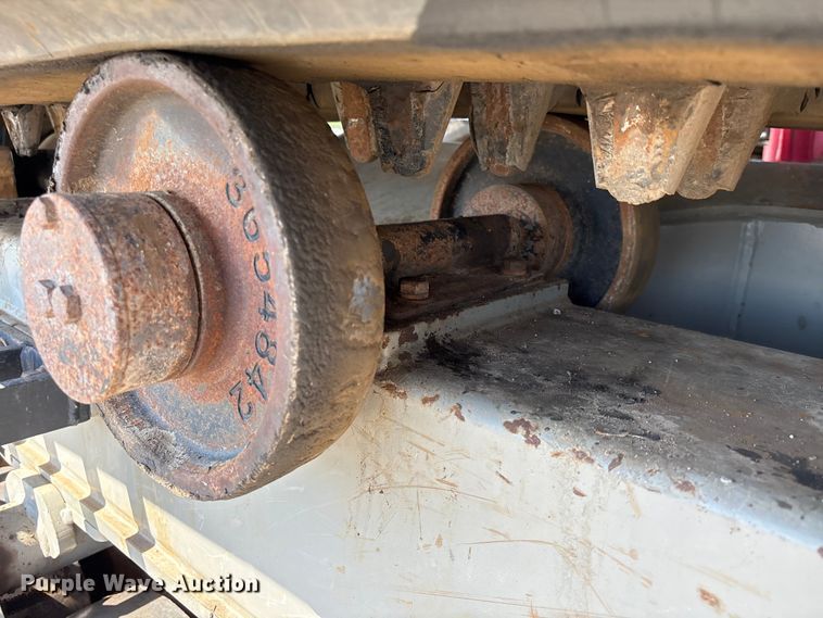 image for item YA3595 2020 Terramac RT14R track carrier