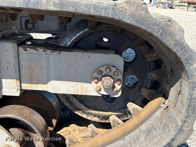 image for item YA3595 2020 Terramac RT14R track carrier