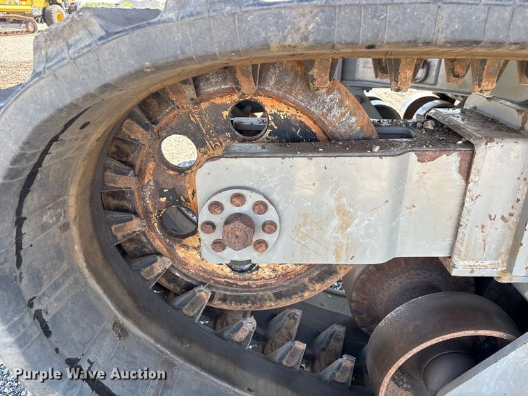 image for item YA3595 2020 Terramac RT14R track carrier