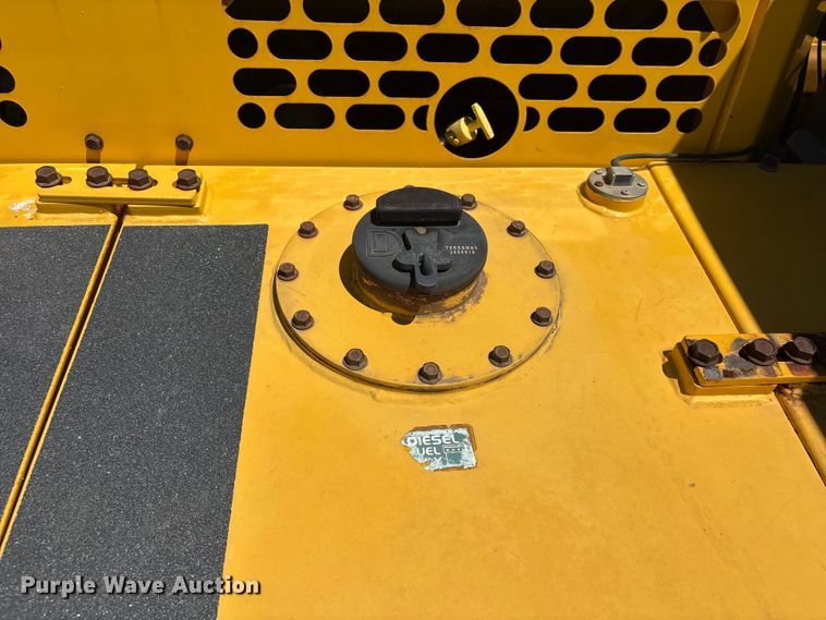 image for item YA3596 2020 Terramac RT14R track carrier