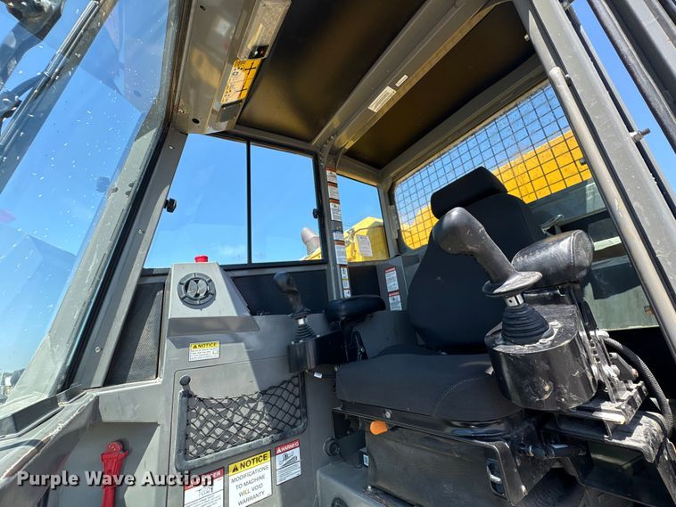 image for item YA3596 2020 Terramac RT14R track carrier