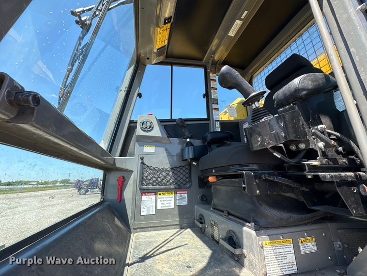 image for item YA3596 2020 Terramac RT14R track carrier