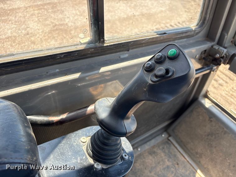 image for item YA3596 2020 Terramac RT14R track carrier