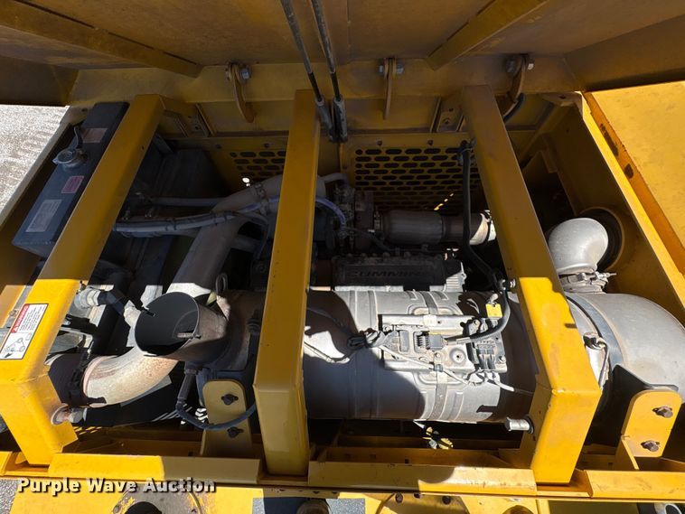 image for item YA3596 2020 Terramac RT14R track carrier