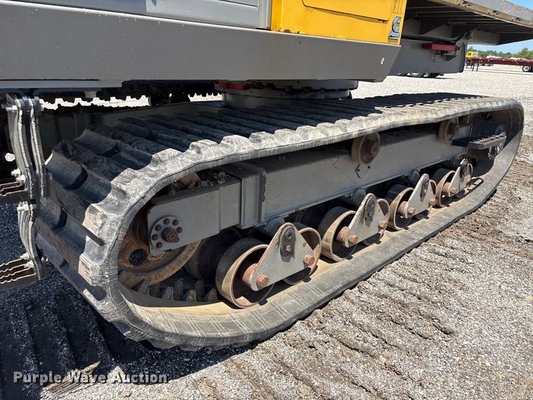 image for item YA3596 2020 Terramac RT14R track carrier