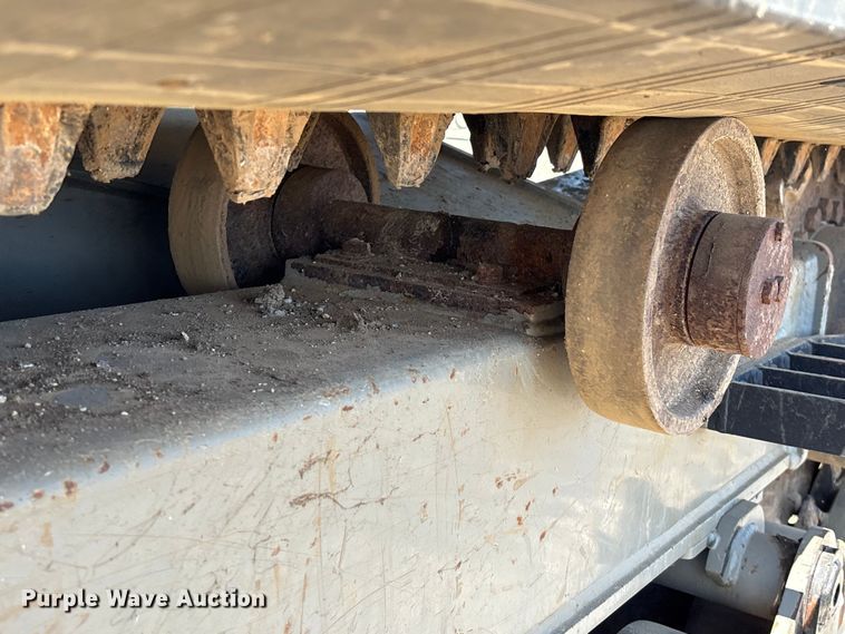 image for item YA3596 2020 Terramac RT14R track carrier