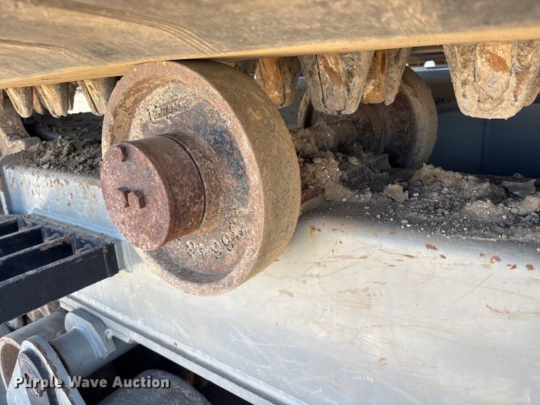 image for item YA3596 2020 Terramac RT14R track carrier