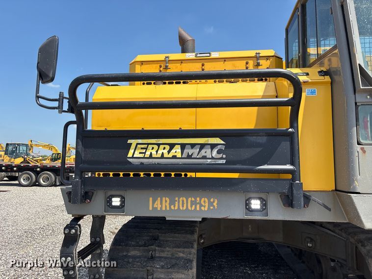 image for item YA3597 2020 Terramac RT14R track carrier