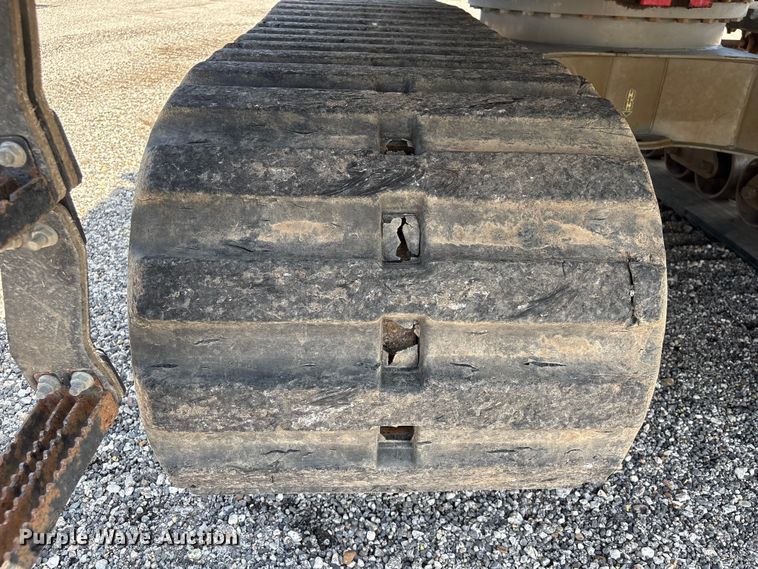image for item YA3597 2020 Terramac RT14R track carrier