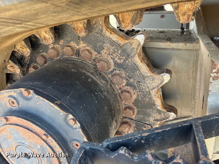 image for item YA3597 2020 Terramac RT14R track carrier