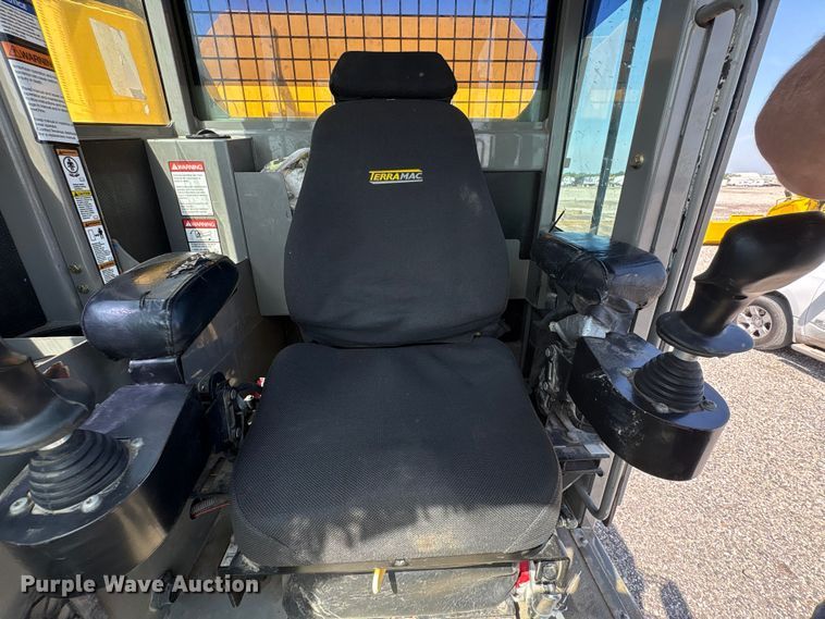 image for item YA3599 2019 Terramac RT14R track carrier