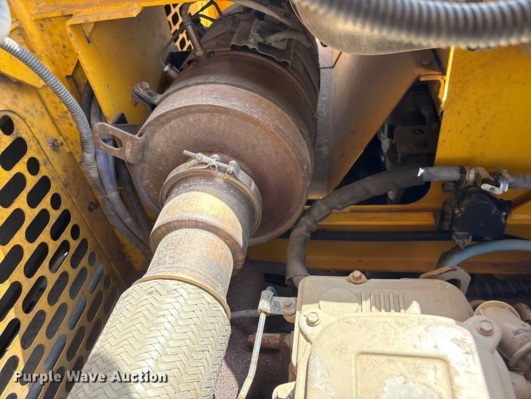 image for item YA3599 2019 Terramac RT14R track carrier