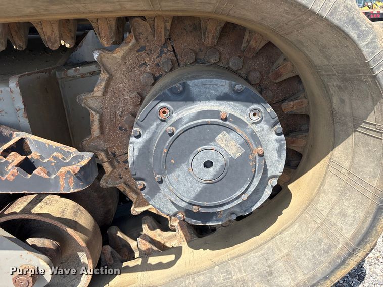 image for item YA3599 2019 Terramac RT14R track carrier