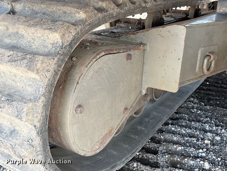 image for item YA3600 2019 Terramac RT14R track carrier
