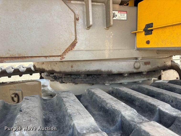image for item YA3600 2019 Terramac RT14R track carrier