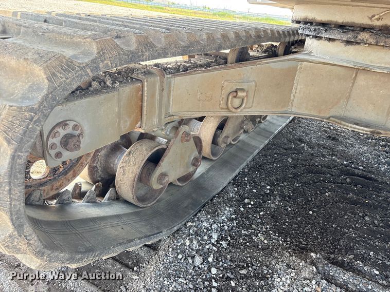 image for item YA3600 2019 Terramac RT14R track carrier