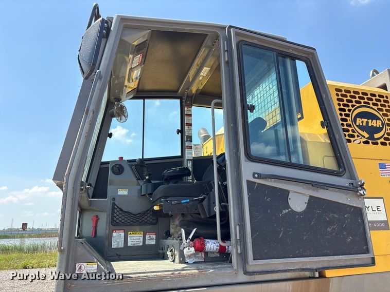 image for item YA3600 2019 Terramac RT14R track carrier