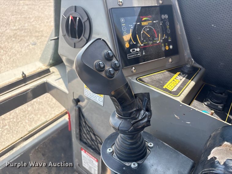 image for item YA3600 2019 Terramac RT14R track carrier