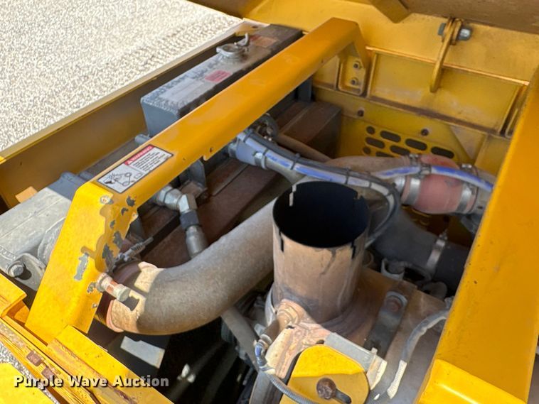 image for item YA3600 2019 Terramac RT14R track carrier