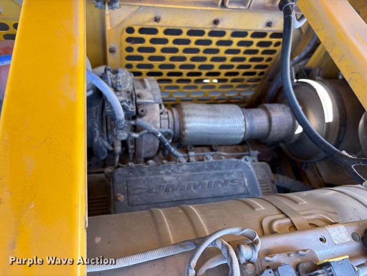 image for item YA3600 2019 Terramac RT14R track carrier