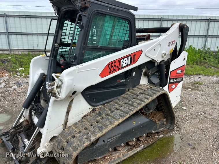 image for item YA3623 2023 Bobcat T86 tracked skid steer loader