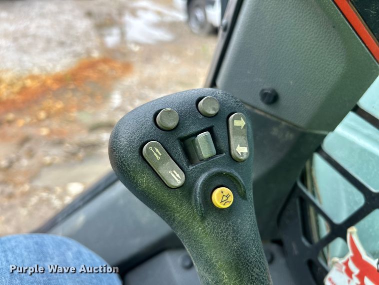 image for item YA3623 2023 Bobcat T86 tracked skid steer loader