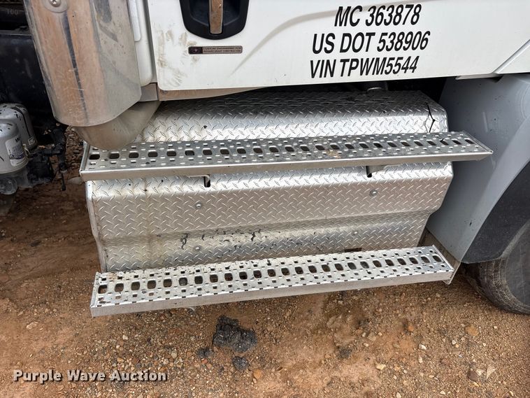 image for item YA3633 2026 Western Star 47X dump truck