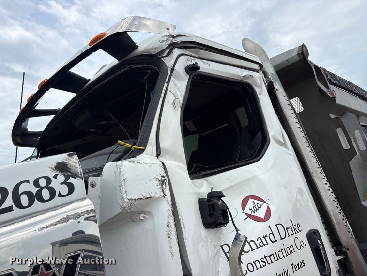 image for item YA3633 2026 Western Star 47X dump truck